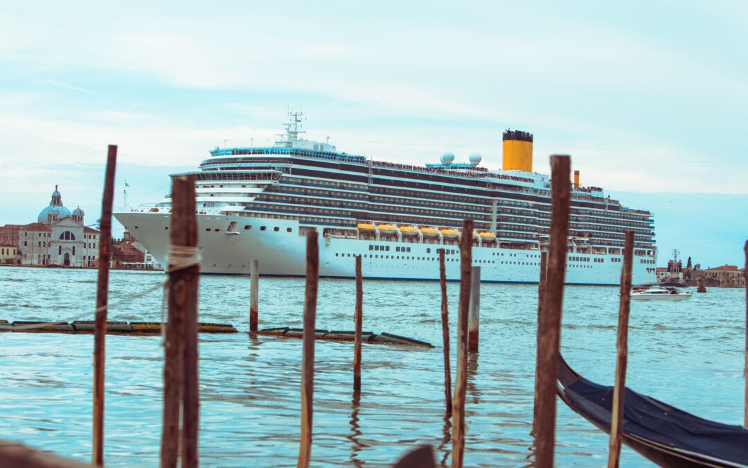 Cruise Expert Warns Travelers About “Misleading Information” For Trips To Venice And Paris