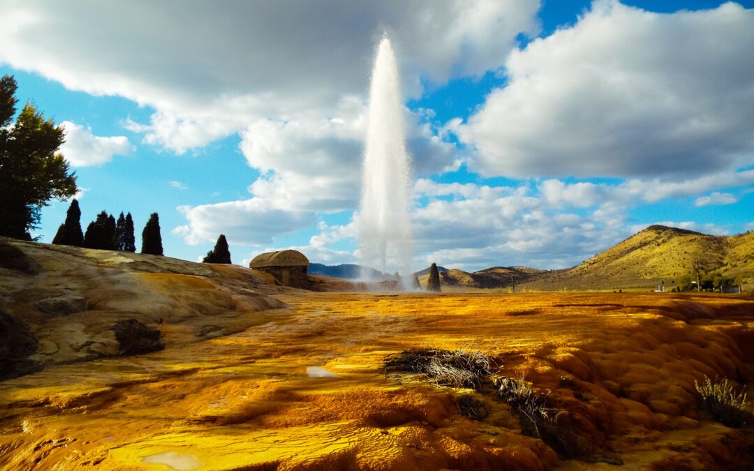 Idaho’s Version Of Yellowstone Is Free To Visit & Has The World’s Only Captive Geyser