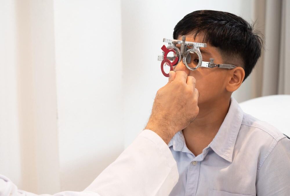Decoding the Costs: Eye Specialist Treatment Fees in Malaysia